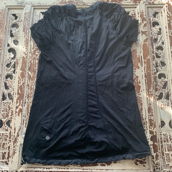 Lululemon Drawstring Tee - Picture 3 of 7